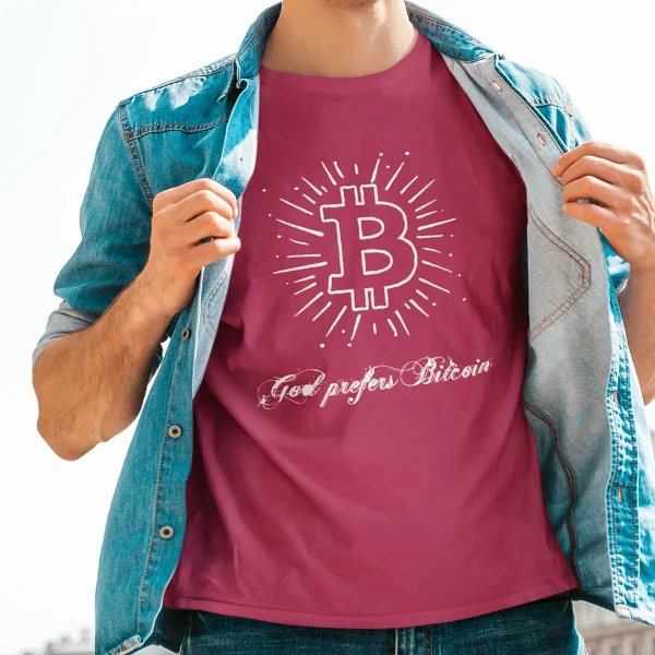 Crypto t-shirts for men and women - Prefers Bitcoin
